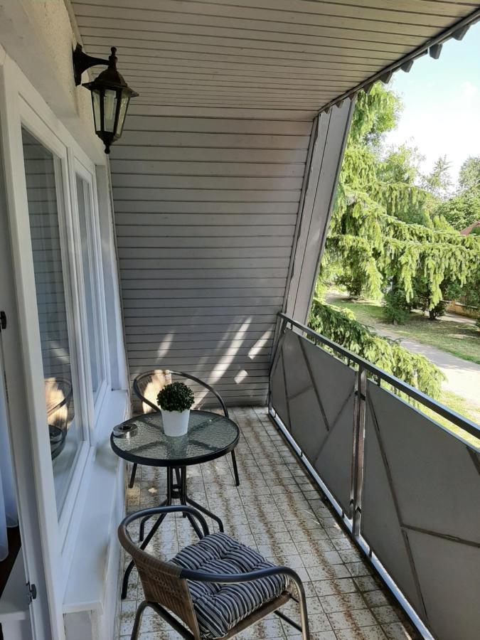 Nikolett Apartman Hajdúszoboszló Екстериор снимка