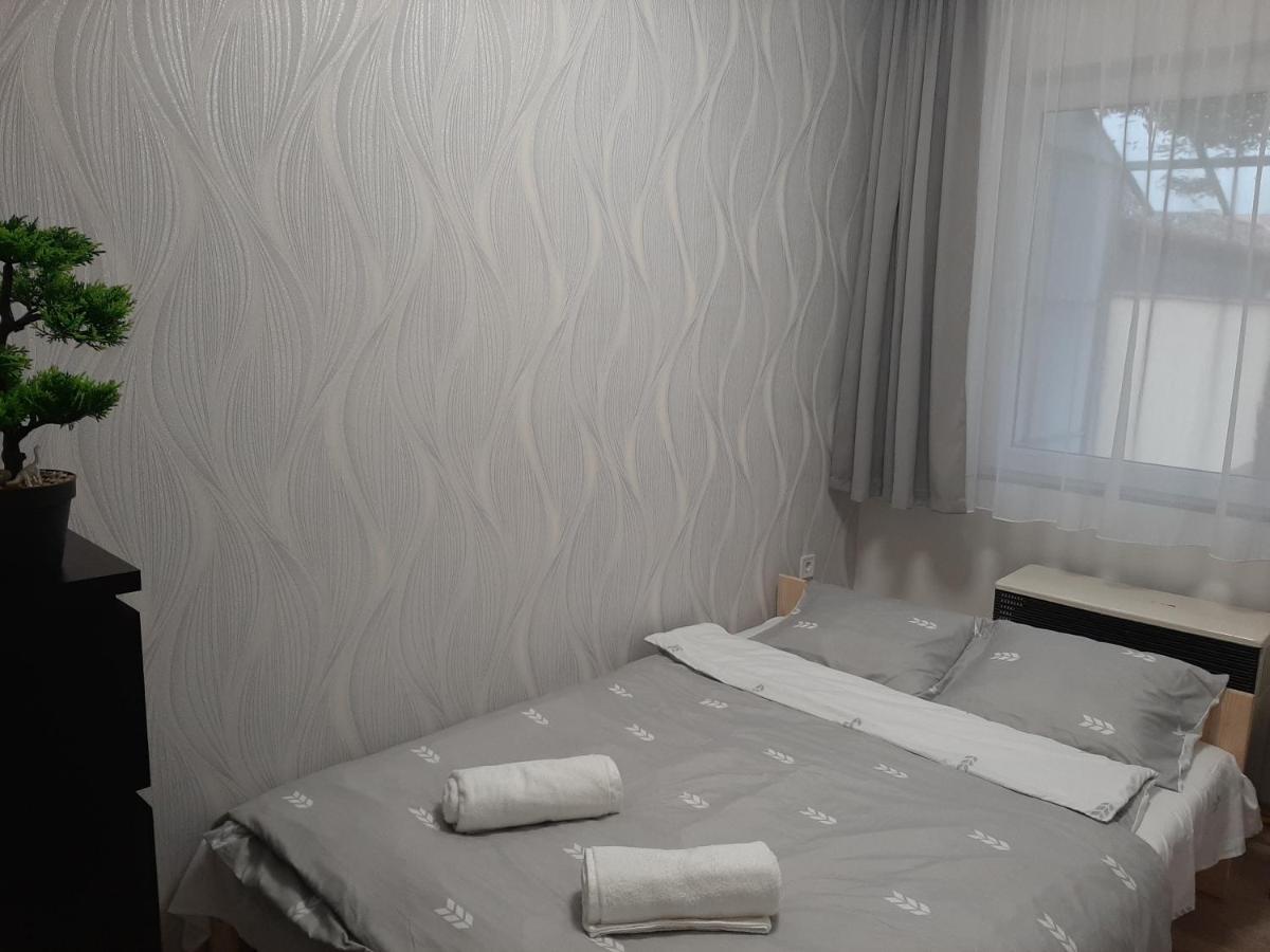 Nikolett Apartman Hajdúszoboszló Екстериор снимка
